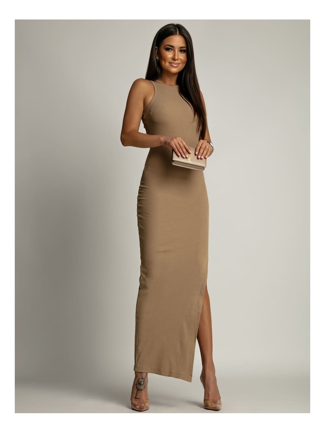 Fitted basic dress with a cutout on the back, beige FG669 - Online store - Boutique